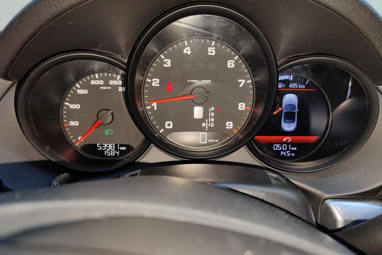 Used Porsche Boxster 2013 Boxster 2.7L
