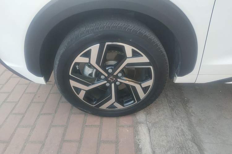 Used SOL X8 2021 300T DCT Prestige Smart Connect Edition 7 Seats