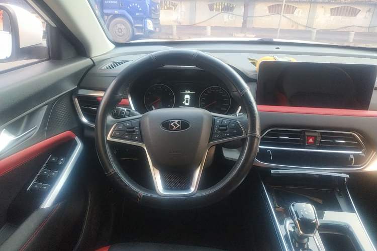 Used SOL X8 2021 300T DCT Prestige Smart Connect Edition 7 Seats