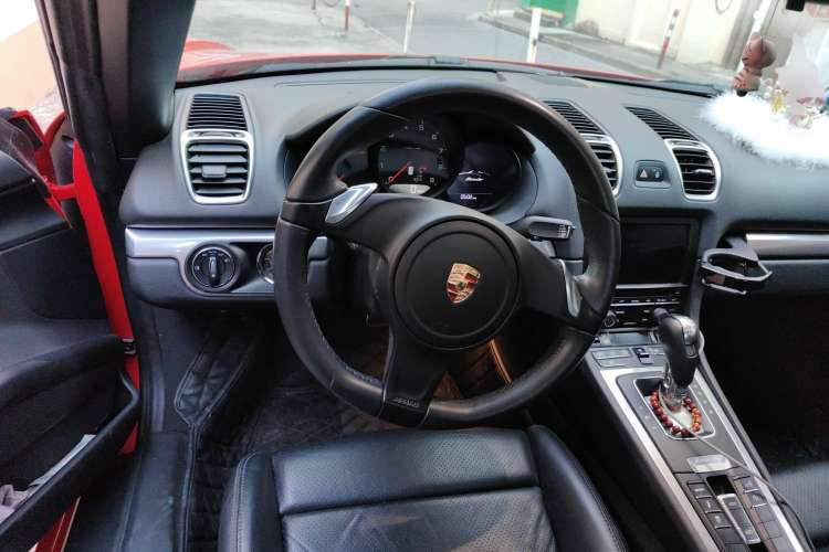 Used Porsche Boxster 2013 Boxster 2.7L
