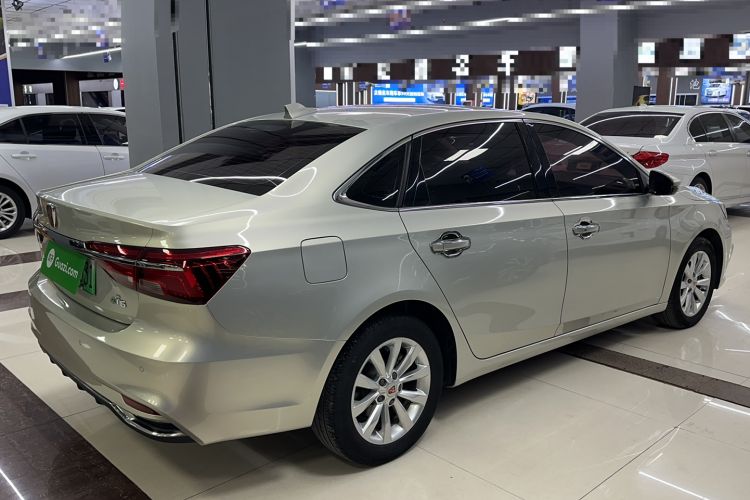 Used Roewe i6 New Energy 2017 45T Hybrid Connect & Smart Enjoyment Edition
