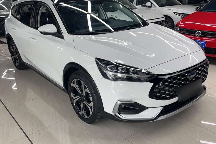 Used Ford Focus 2021 EcoBoost 180 Automatic Hunter Edition
