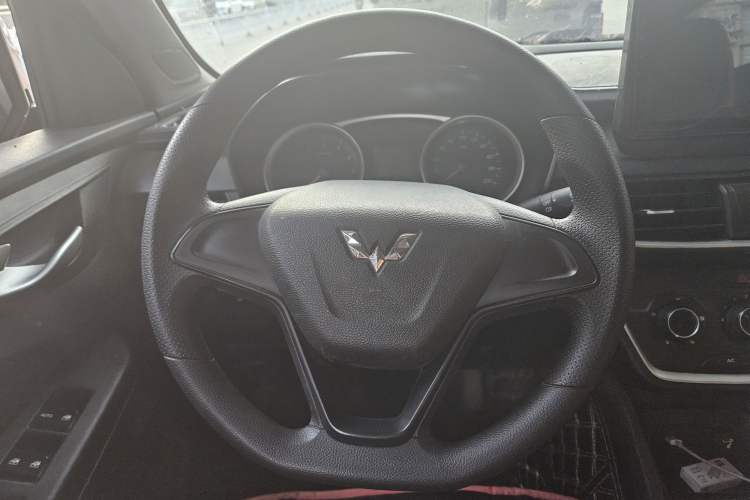 Used Wuling Hongguang S3 2018 1.5L Manual Standard Version China V Standard
