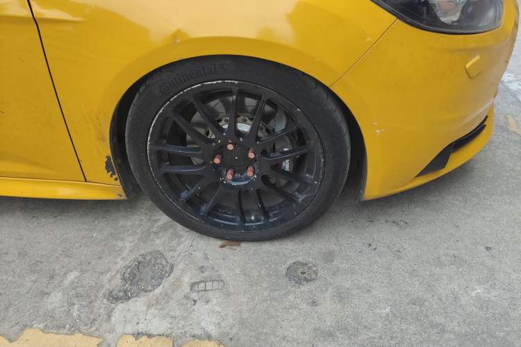 Used Ford Focus 2013 2.0T ST Orange Edition
