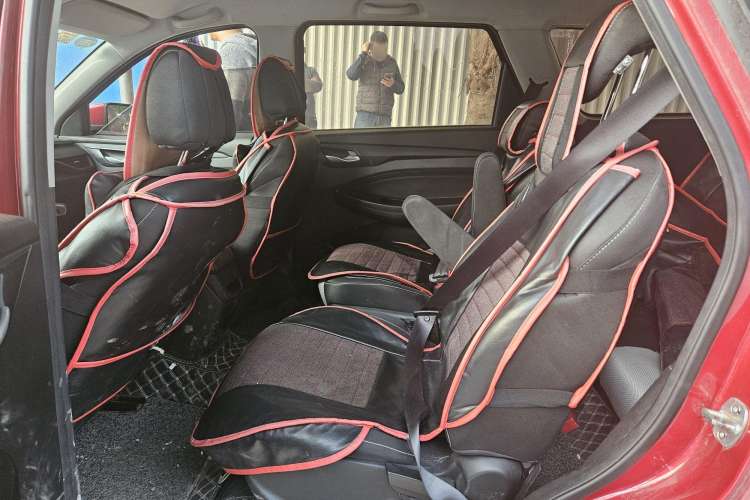 Used Wuling Hongguang S3 2018 1.5L Manual Standard Version China V Standard
