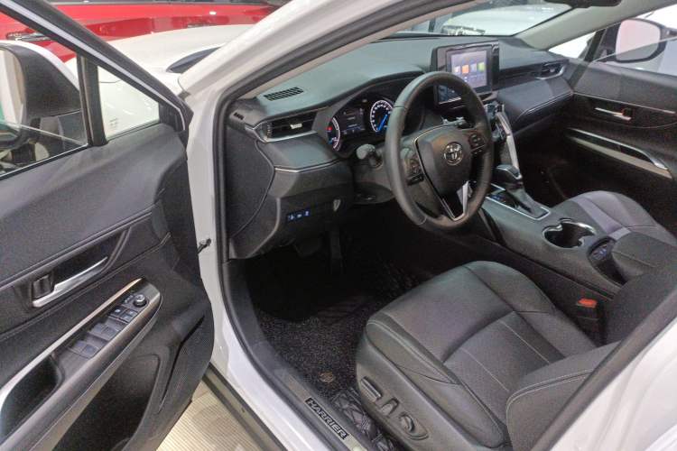 Used Toyota Harrier 2022 Dual-Engine 2.5L CVT Two-Wheel Drive Luxury Edition
