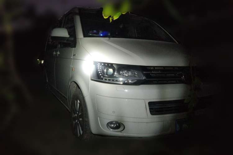 Used Volkswagen Multivan 2012 2.0 TSI Four-Wheel Drive Deluxe Edition