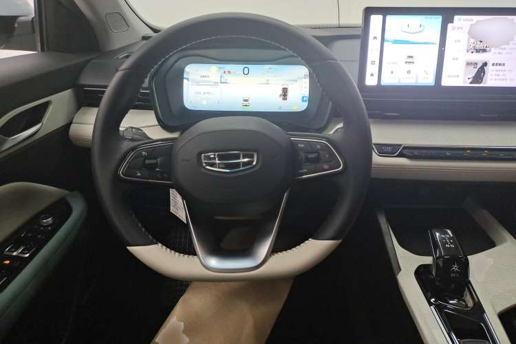 Used Geely Auto Emgrand L HiP 2022 1.5TD-DHT Pro 100KM Super Swift
