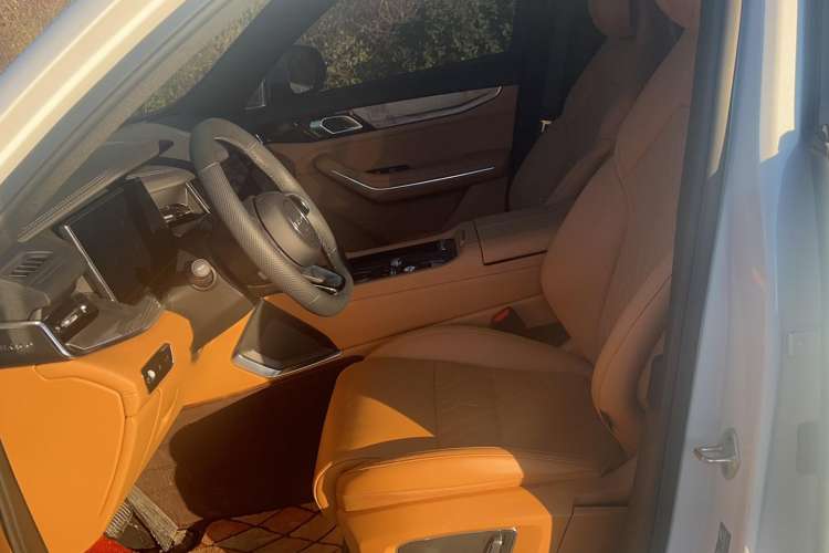 Used Lynk & Co 09 EM-P 2023 2.0TD EM-P Four-Wheel Drive Asian Games Executive Edition Five Seats
