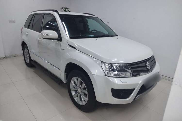 Used Suzuki Grand Vitara 2012 2.4L AT Luxury Navigation 5-Door Version