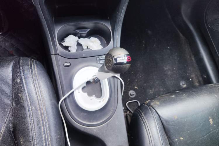 Used MG 3 2011 1.5L AMT Elite Edition Gear Lever