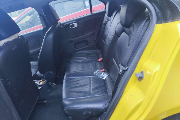 Used MG 3 2011 1.5L AMT Elite Edition Left Rear Seat