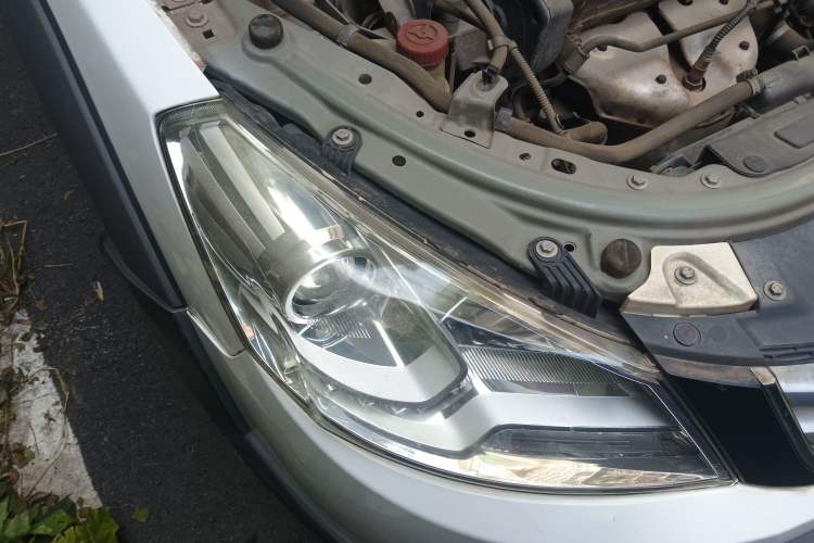 Used Dongfeng Aeolus H30 2012 CROSS 1.6L Automatic Luxury Model
