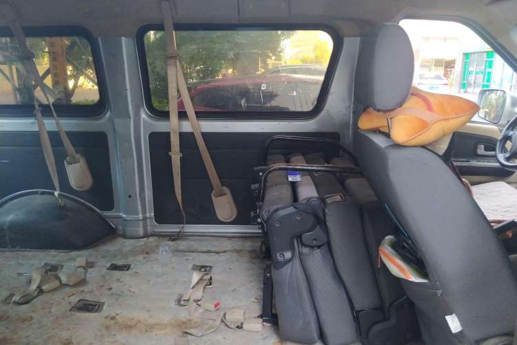 Used Chana Ruixing M90 2018 2.0L Comfort-Grade High-Roof Dual-Slide Door 6-Seater 4G94S
