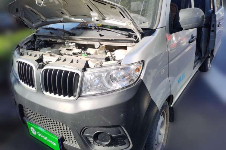 Used Jinbei Hiace X30 2020 1.5L Super-Comfortable Version China VI Standard SWC15M