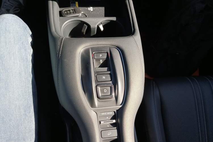 Used Honda ZR-V 2023 2.0L eHEV Sharp - Deluxe Edition