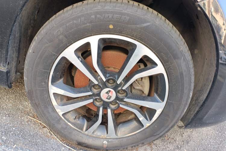 Used Roewe e550 2016 Deluxe Edition
