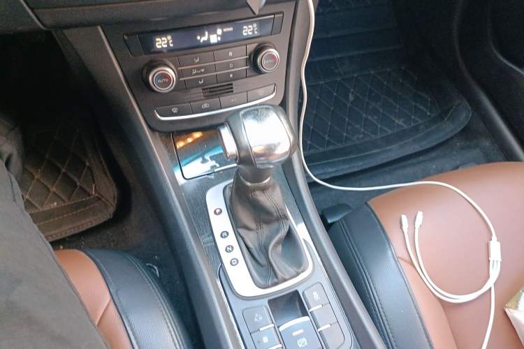 Used Roewe e550 2016 Deluxe Edition
