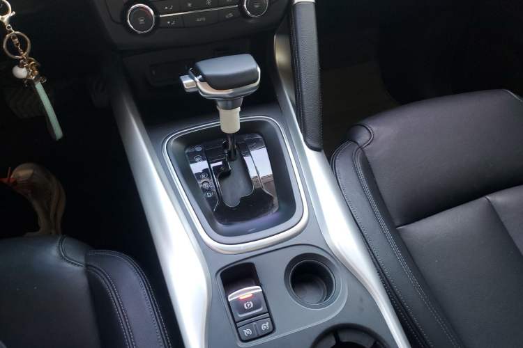 Used Renault Kadjar 2016 2.0L Two-Wheel-Drive Luxury Edition