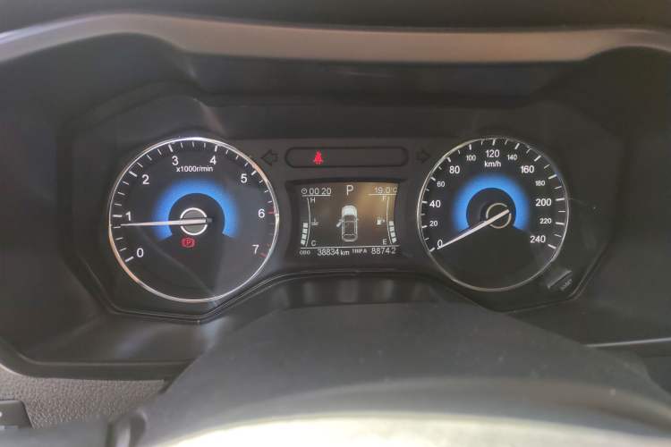 Used Dongfeng Fengon 580 2017 Revised Version 1.5T CVT Luxury Edition