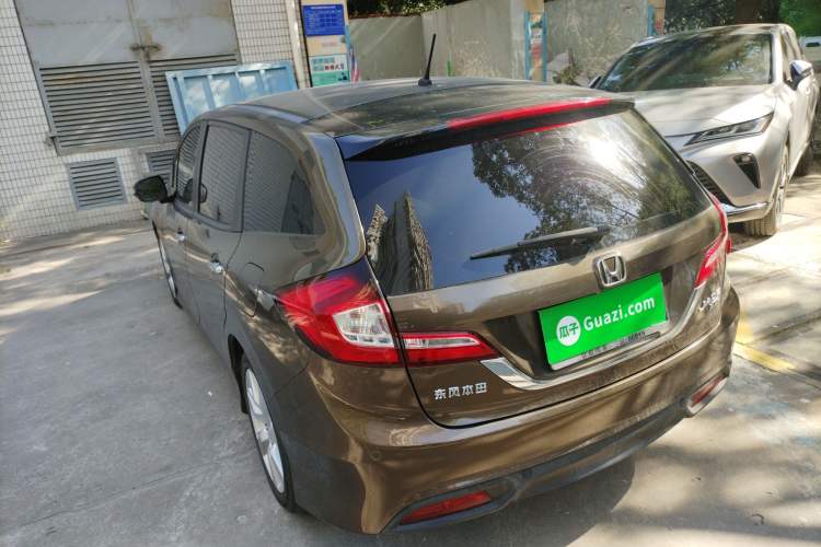 Used Honda Jade 2014 1.8L CVT Luxury Edition 5 seats
