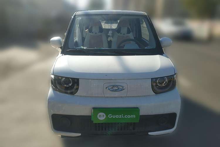 Used Chery New Energy QQ Ice Cream 2022 120km Conical Shape Lithium Iron Phosphate Front