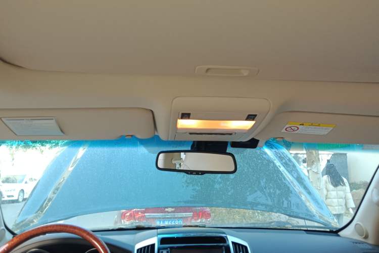 Used Toyota Land Cruiser 2012 4.6L Automatic VX-R
