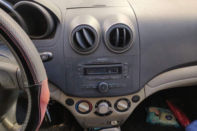 Used Chevrolet Lova 2010 1.4 AT Fashion Edition