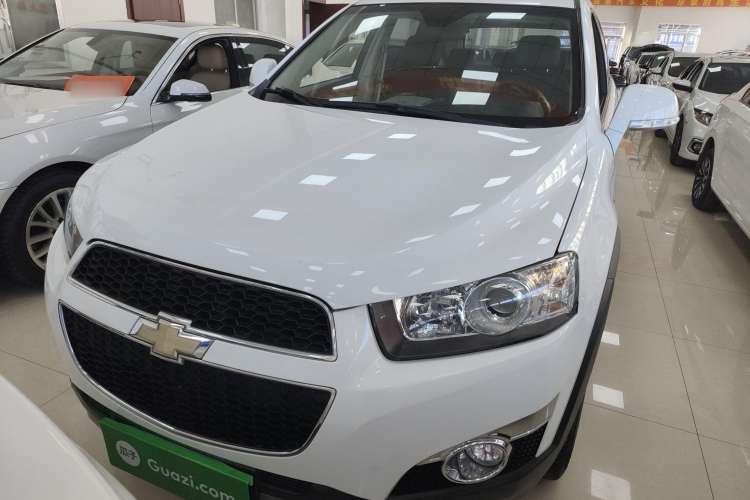 Used Chevrolet Captiva 2012 2.4L 4x4 Luxury Edition 5 Seats