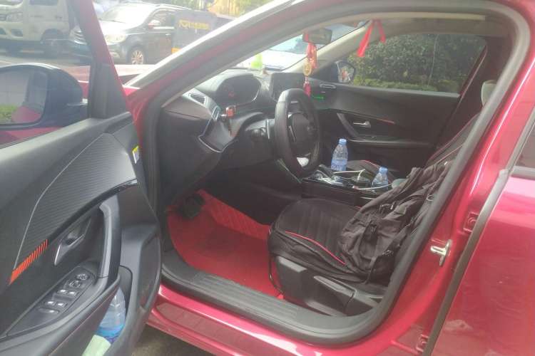 Used Peugeot 2008 2020 230THP Fashion Edition
