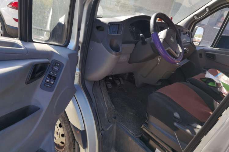 Used Foton Toano 2020 2.0T Multi-Function Extended Wheelbase Mid-Roof 5/6/7-Seater China VI4F20TC3