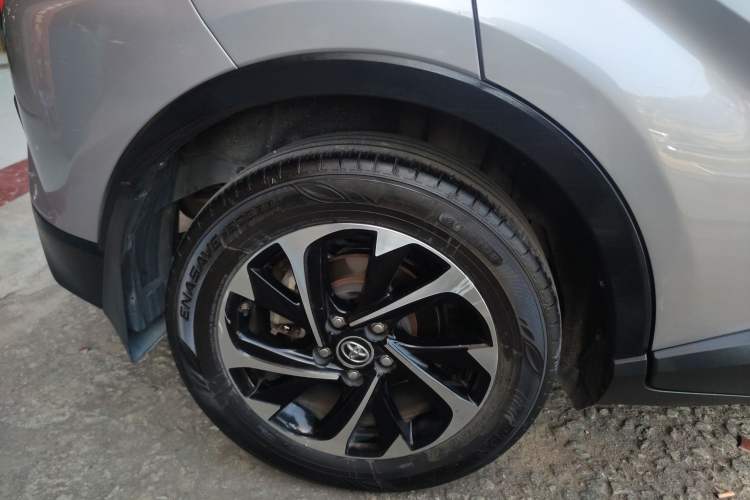 Used Toyota IZOA 2018 2.0L Yichi Edition China V Standard
