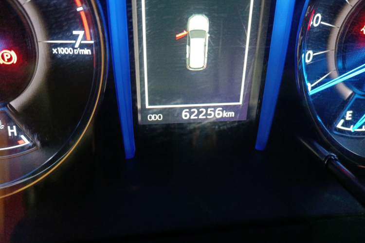 Used Toyota Fortuner 2016 2.7L Middle East Version
