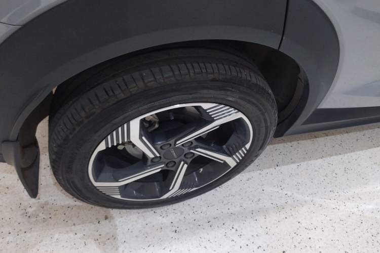 Used Lynk & Co 06 EM-P 2022 PHEV 84 km Range Pro Version