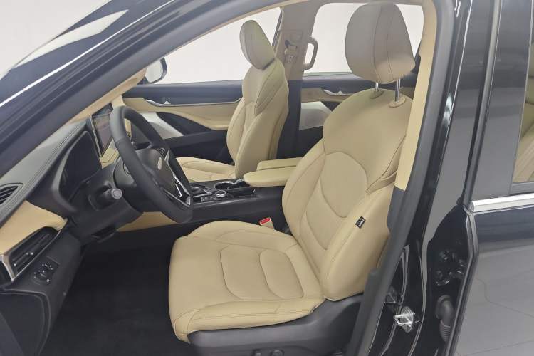 Used SAIC MAXUS D90 2017 2.0T Automatic All-Wheel Drive Sirius
