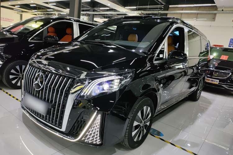 Used Mercedes-Benz Vito 2023 2.0T Elite Version 7 Seats