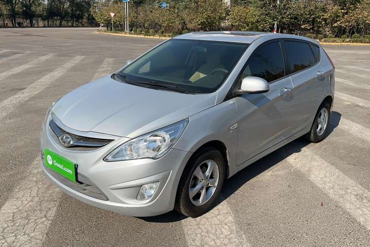 Used Hyundai Verna (older generation) 2011 Hatchback 1.4L Automatic Fashion GT