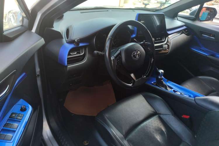 Used Toyota IZOA 2018 2.0L Yichi Edition China V Standard
