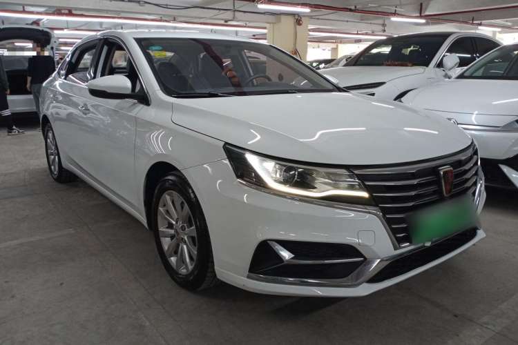 Used Roewe i6 New Energy 2017 45T Hybrid Connect & Smart Enjoyment Edition
