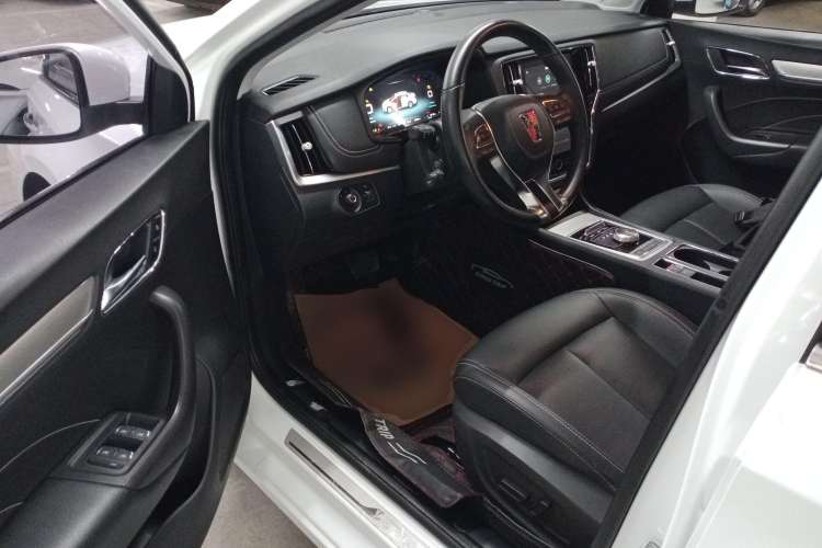 Used Roewe i6 New Energy 2017 45T Hybrid Connect & Smart Enjoyment Edition
