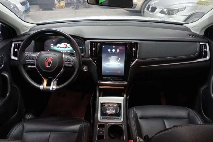 Used Roewe i6 New Energy 2017 45T Hybrid Connect & Smart Enjoyment Edition
