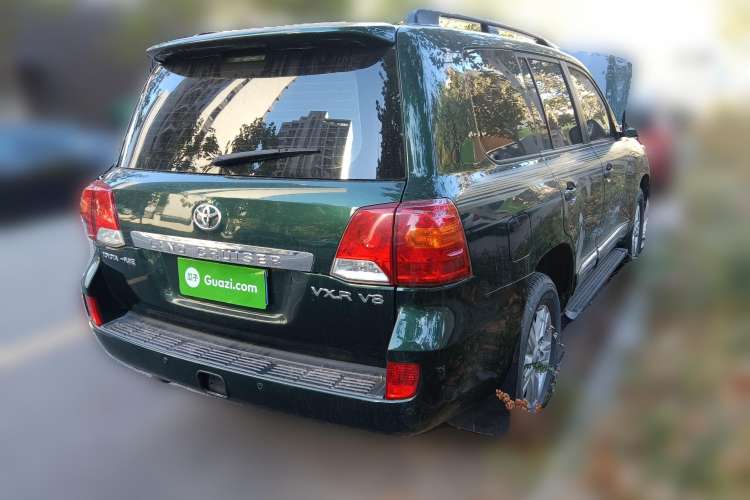 Used Toyota Land Cruiser 2012 4.6L Automatic VX-R
