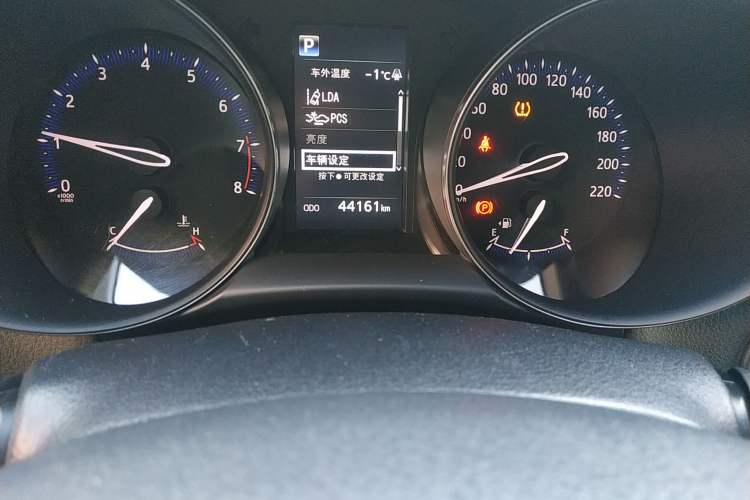 Used Toyota C-HR 2018 2.0L Leading with Sunroof China V Standard
