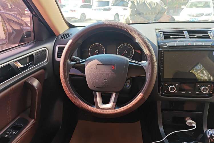 Used Yema T70 2016 1.8L Manual Comfort Model
