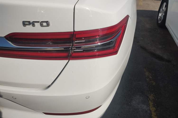 Used BYD Qin Pro 2019 Super Edition 1.5TI Manual Smart Connect Fierce Model China V Standard