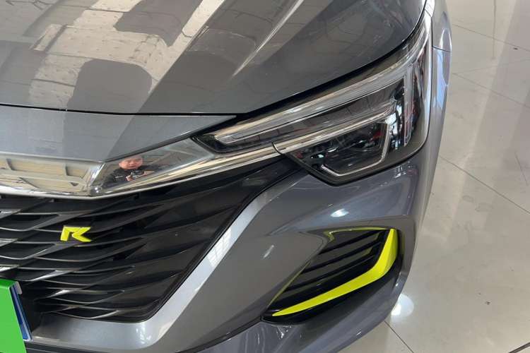 Used Roewe i6 MAX 2020 300TGI Automatic Cool & Stylish Skyroof Edition