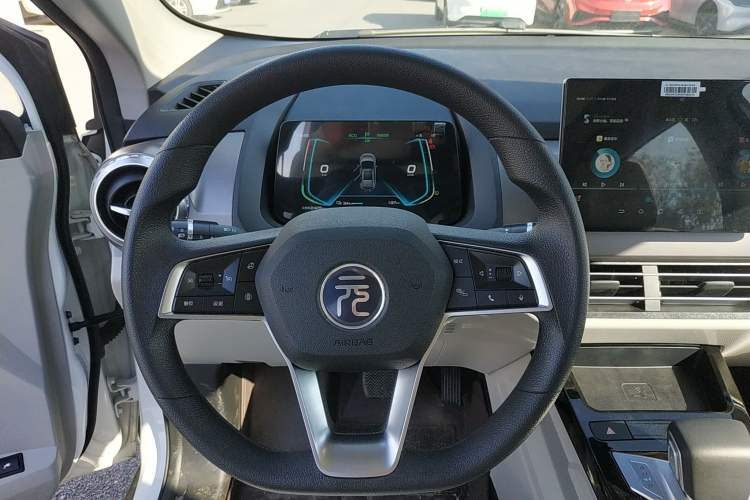 Used BYD Yuan Pro 2021 401 km Deluxe Version
