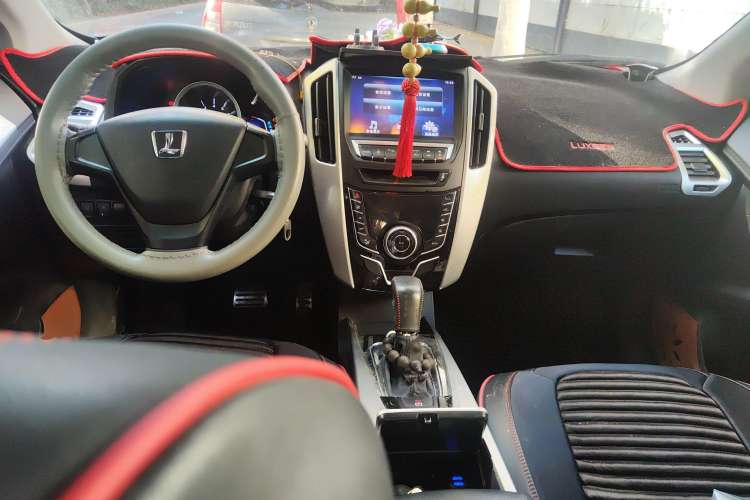 Used Luxgen U6 SUV 2016 1.8T Style Value Model
