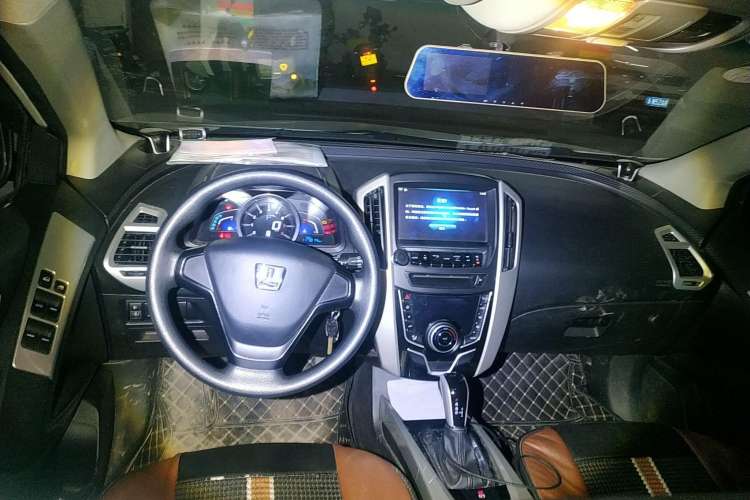 Used Luxgen U6 SUV 2016 1.8T Style Value Model