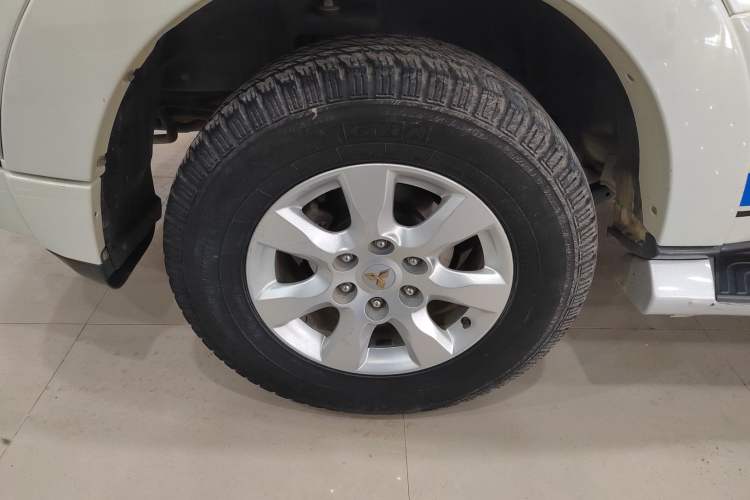 Used Mitsubishi Pajero 2015 3.0L Automatic Elite Plus Version China V Standard